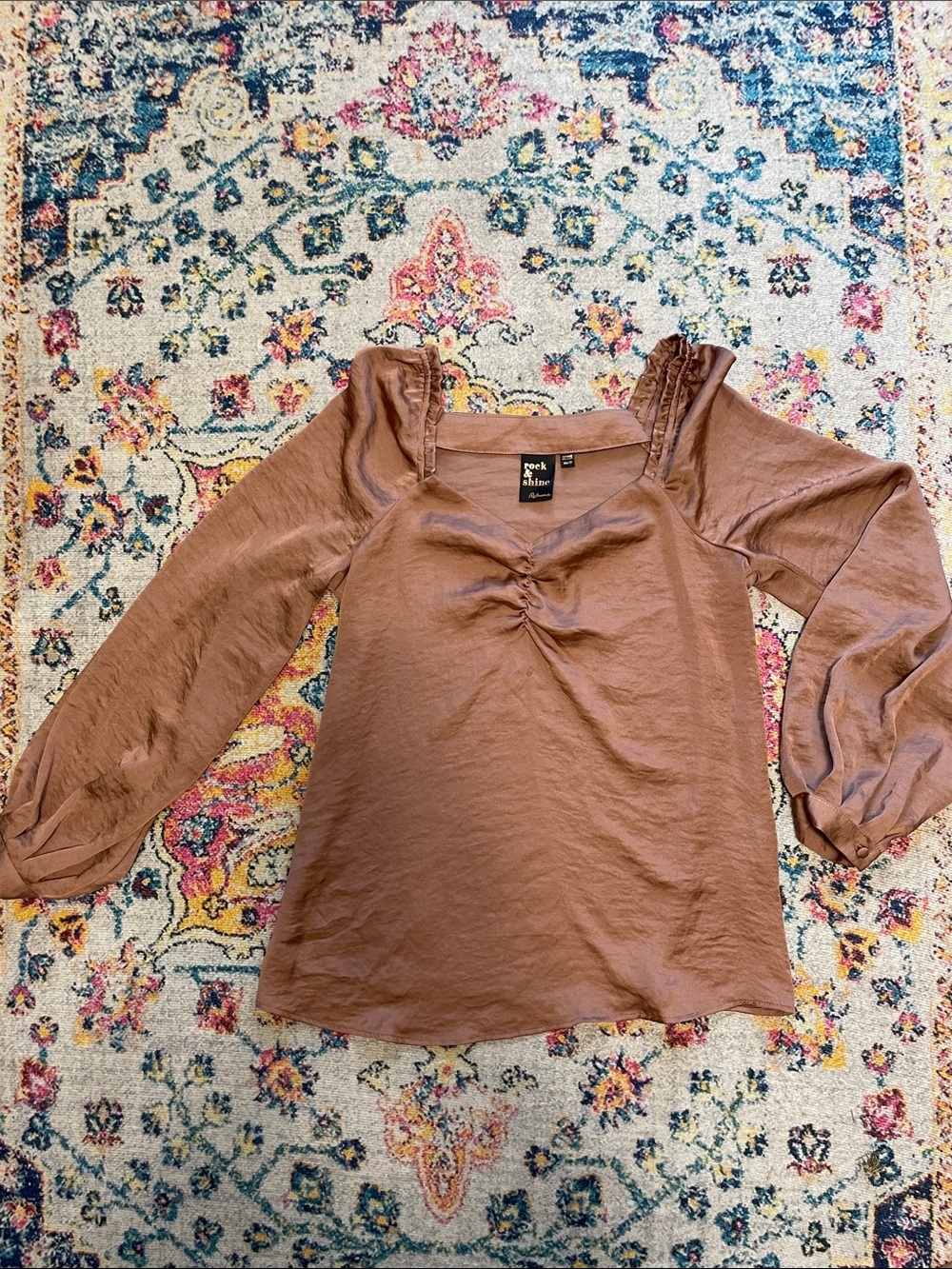 Reitmans Brown Ruched Square-Neck Puff Sleeve Top